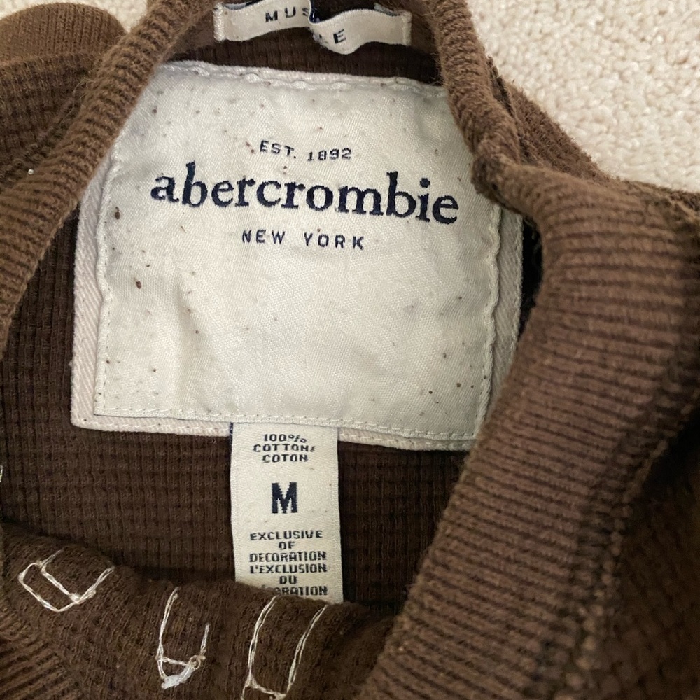 Ambercrombie Brown Waffle Long Sleeve Top M